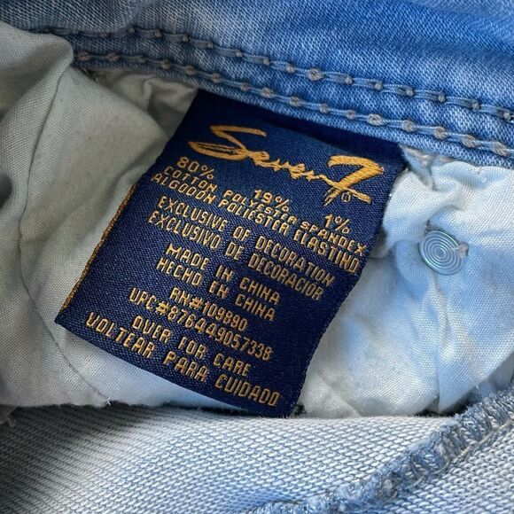 Seven7 High Rise Denim Stretch Light Wash Short - Women’s 4 - Picture 6 of 7